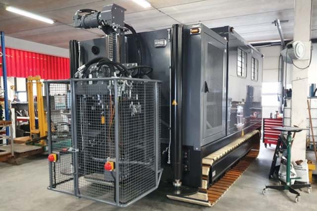 Drill Mast for CPT Crawler